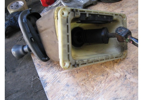 Кулиса кпп Renault Clio II, Symbol II, 7700104572, 7700102087
